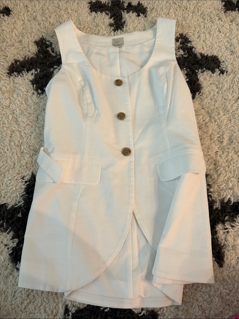 Target white linen vest blouse